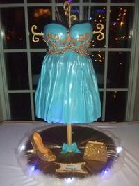 dress form sweet sixteen cake